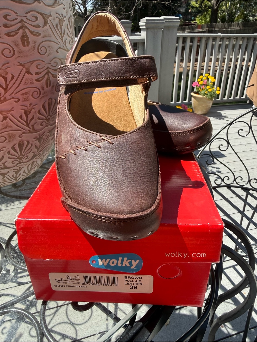 Wolky Brown Leather Strap Cloggy size  39/ US size 8.5-9 brand new in box